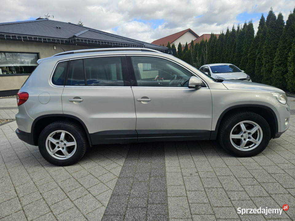 Volkswagen Tiguan 20 170 Klimatronik Parktronik podgrzewane fotele Strzegom