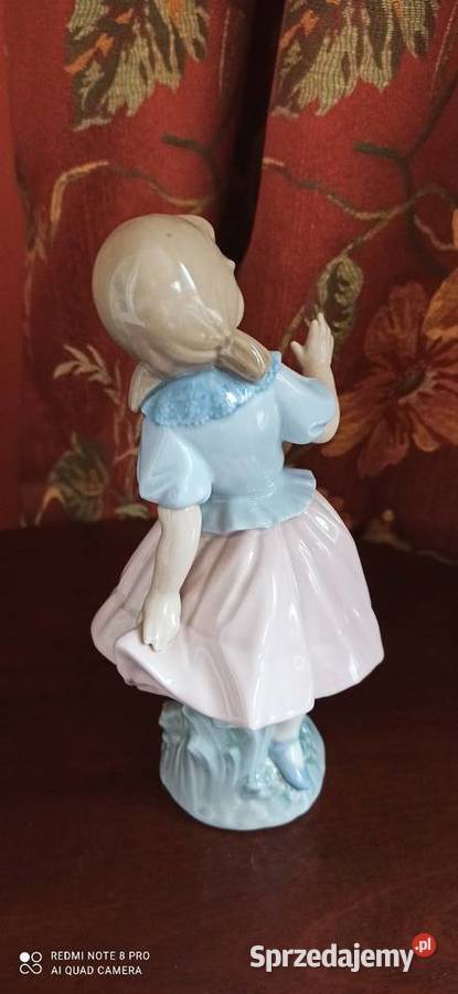 FIGURKA DZIEWCZYNKI Nao Made in Spain Antyki, Sztuka, Kolekcje Gdańsk