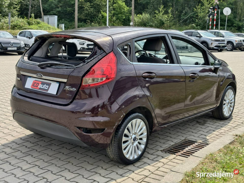 Ford Fiesta 14tdci 70 ładny kolor klimatyzacja 126575km Kęty