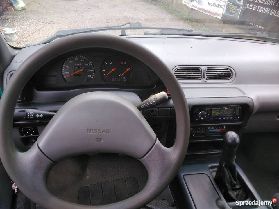 NISSAN SERENA 23D świętokrzyskie