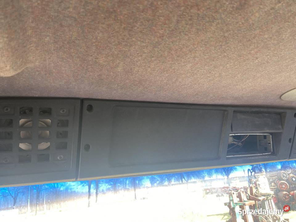 Obudowa Radio Półka Konsola Volvo FL6 Wyposażenie wnętrza sprzedam