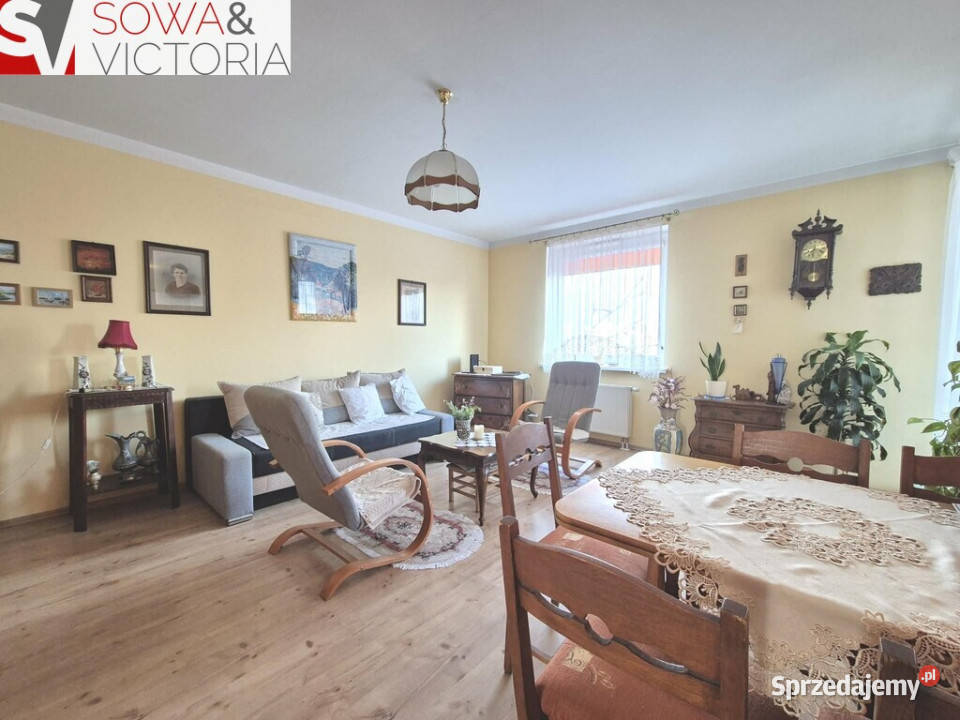 3pokojowe mieszkanie z balkonem I piętro Wałbrzych