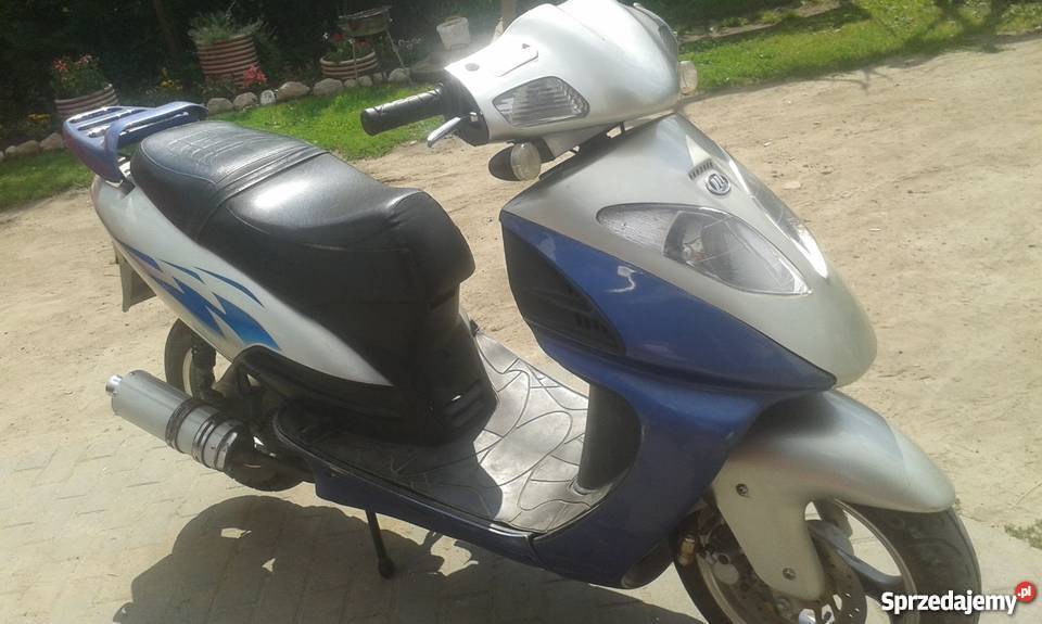 Skuter branson Dębina