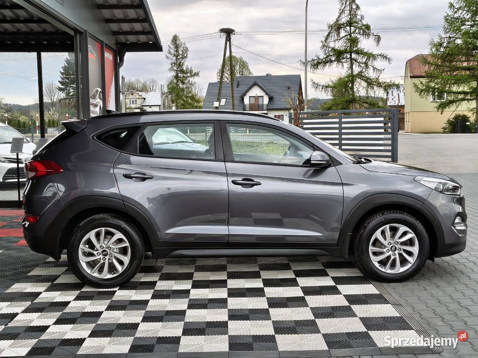 Hyundai Tucson Napęd 4x4 20 Diesel ładny Bogato komputer pokładowy podkarpackie Zarszyn