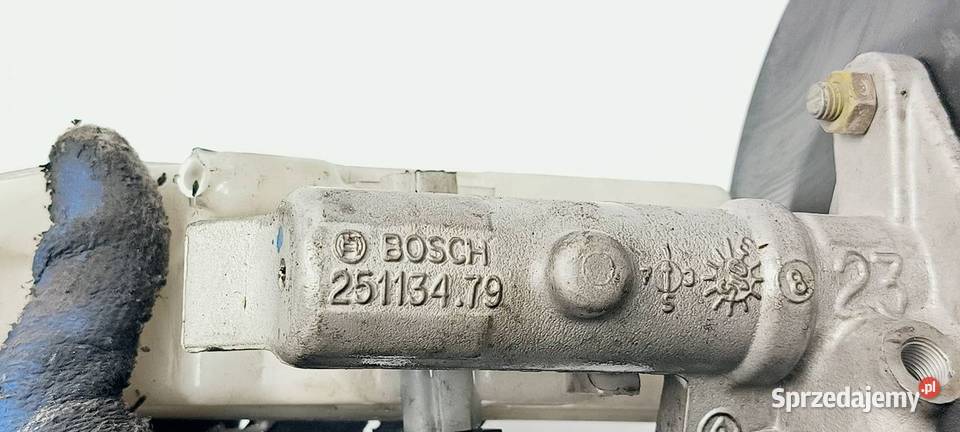 SERWO HAMULCOWE TOYOTA COROLLA VERSO 472000F030 osobowe