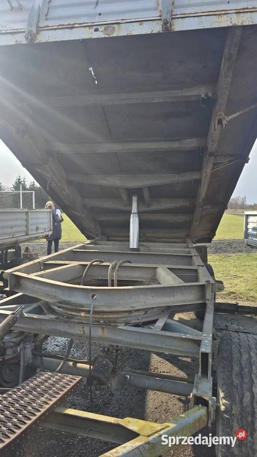 Przyczepa wywrotka d47 zarejestrowana d 732 Siedlce