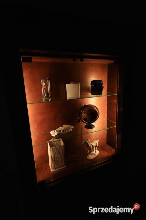 Zabytkowa podświetlana witryna art deco Jerka