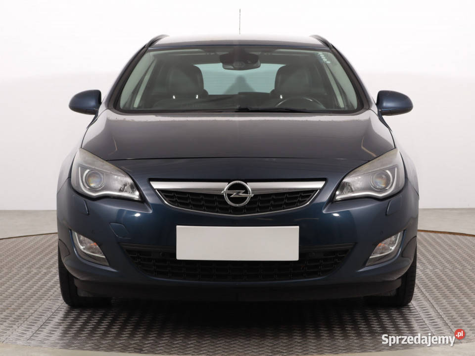Opel Astra 14 T manualna Astra Motoryzacja Katowice