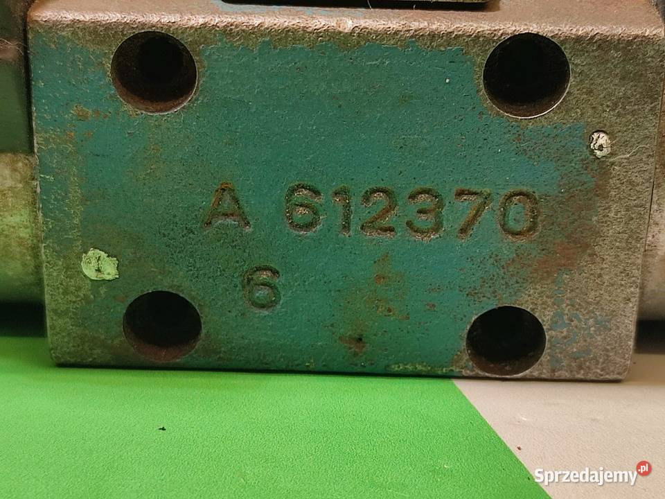 Zawór kierunkowy 00973819 REXROTH 808825 A612370 Pozostałe wielkopolskie Wilkowo