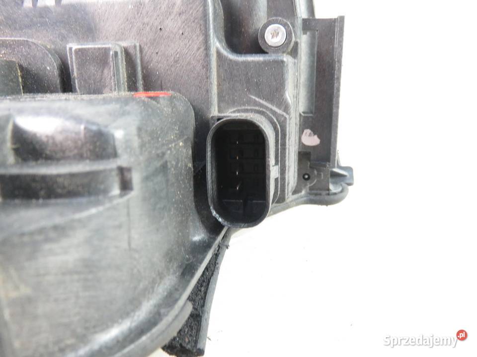 ZAMEK PRAWY TYLNY BMW 2 Active Tourer 728194009 osobowe