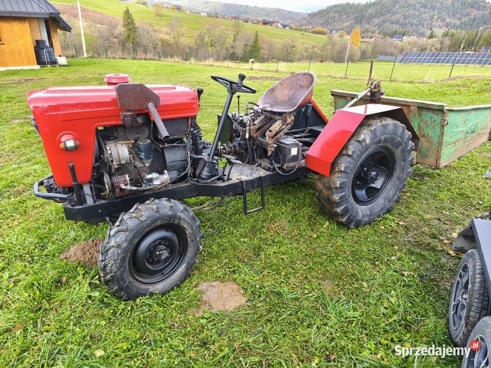 Sprzedam traktor sam z przyczepą Poronin