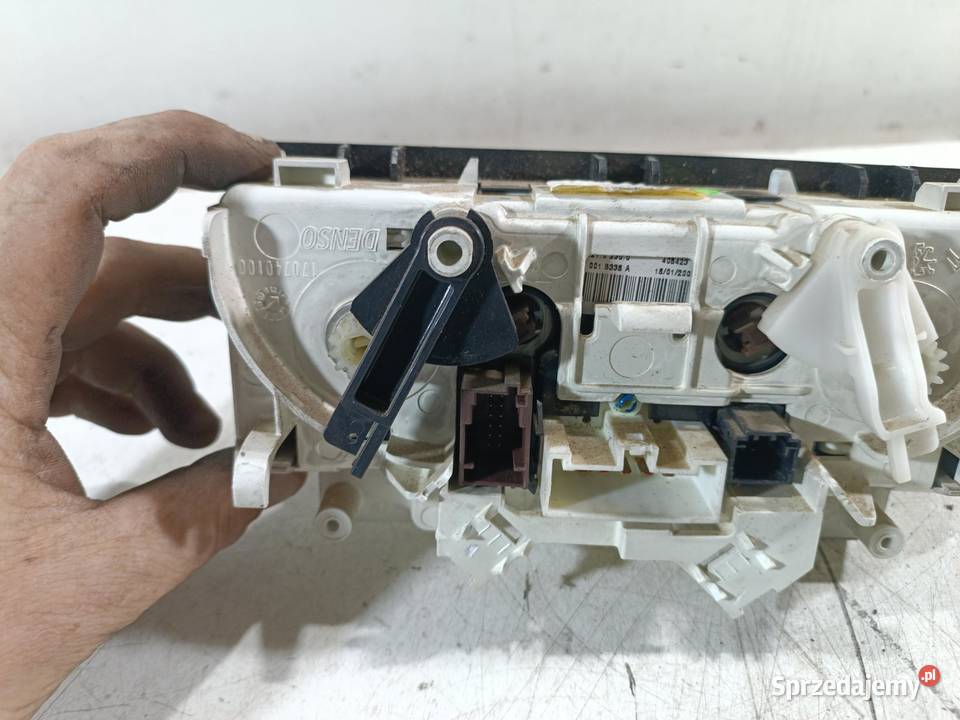 PANEL KLIMATYZACJI CITROEN JUMPY II 140015338A
