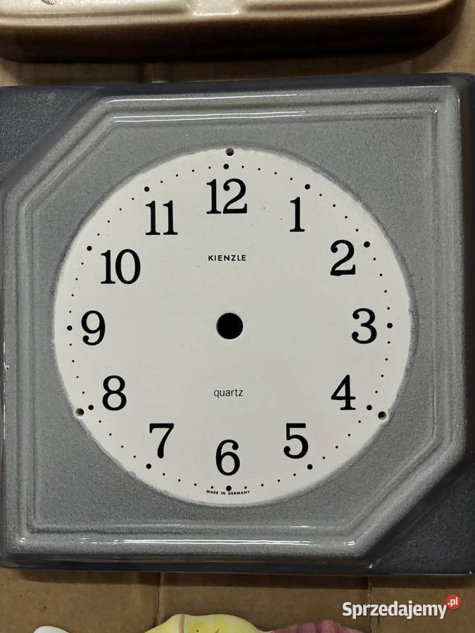 Tarcze zegarowe lata 70te FAJANS PORCELANA Porcelana i szkło pomorskie Bolszewo