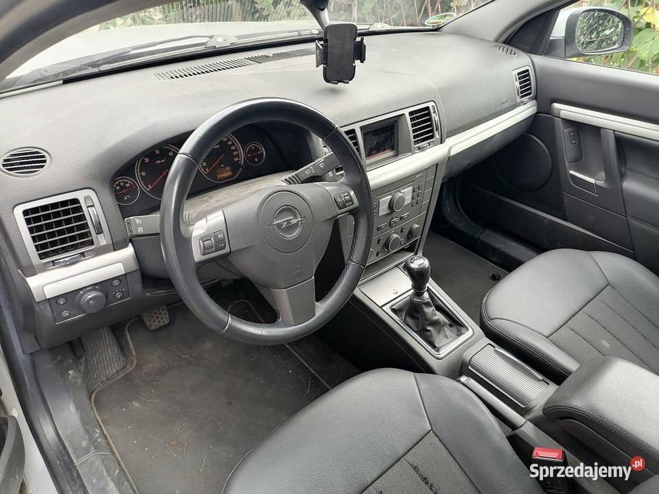 Opel vectra kombi do sprowadzenia skórzana tapicerka Lubań