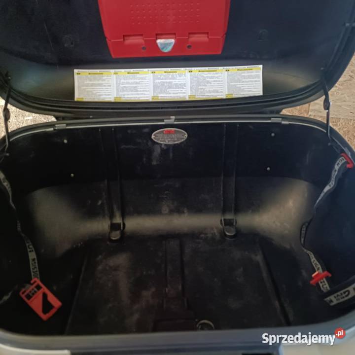 Kufer Givi Maxia 3 z kompletnym stelażem do Matiaszówka
