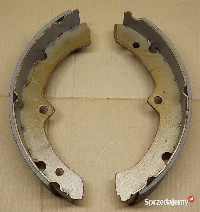 SZCZĘKI HAMULCOWE TOYOTA LAND CRUISER 6001 Mielęcin