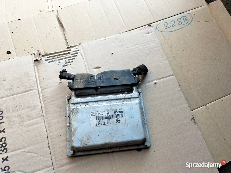 MODUŁ KOMPUTER STEROWNIK VW PASSAT B5 8D0907558S osobowe Kamień-Kolonia
