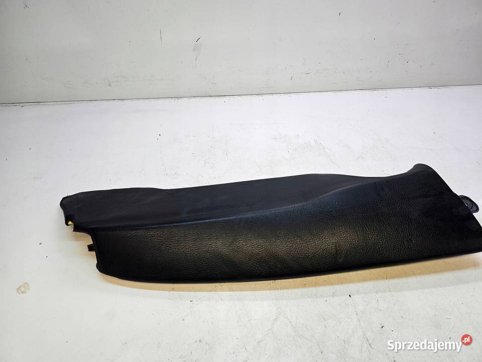 BOCZEK KANAPY PRAWY TYŁ AUDI A4 B8 A5 8T0857792 osobowe śląskie