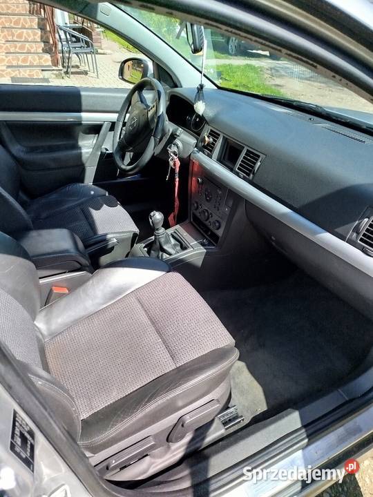 Opel Vectra C GTS 22 Benzyna 150 srebrny Zamość