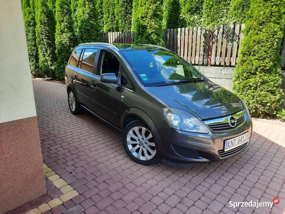 Opel Zafira B Rok produkcji 2010 Zafira Nowy Targ