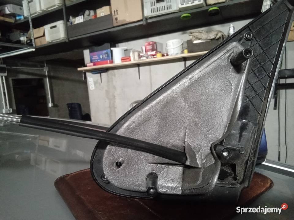 PRAWE MANUALNe LUSTERKO VW VOLKSWAGEN POLO III Rok produkcji 1999 Lusterka zewnętrzne Białystok