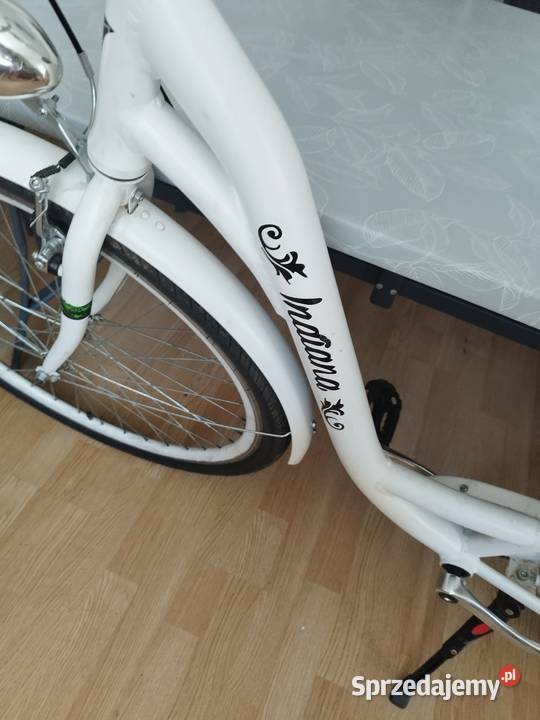 Biały indiana 28 Gdynia