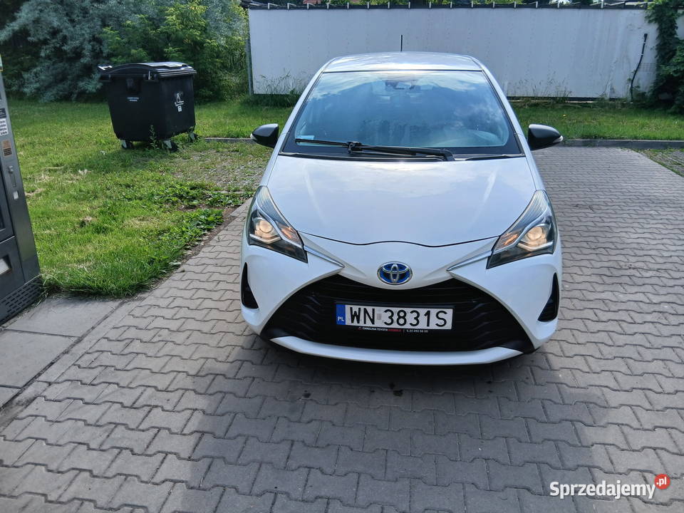 Toyota Yaris Hybrid 15 2017 Automat Ekonomiczna 227000km Warszawa
