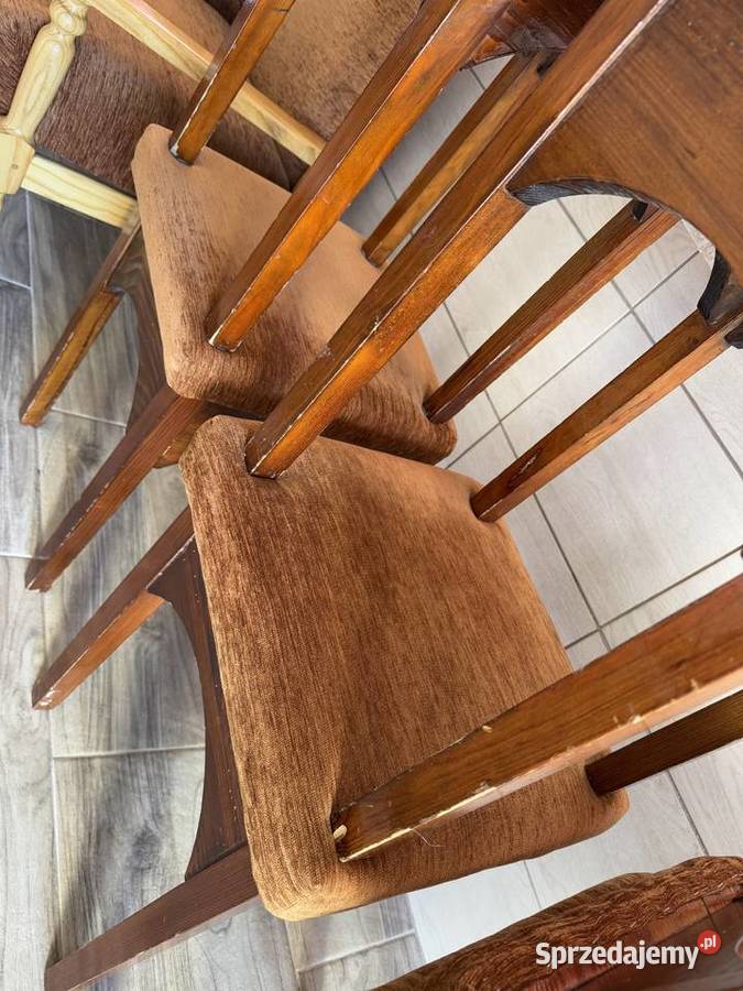 Taborety drewniane 8 sztuk Dukla