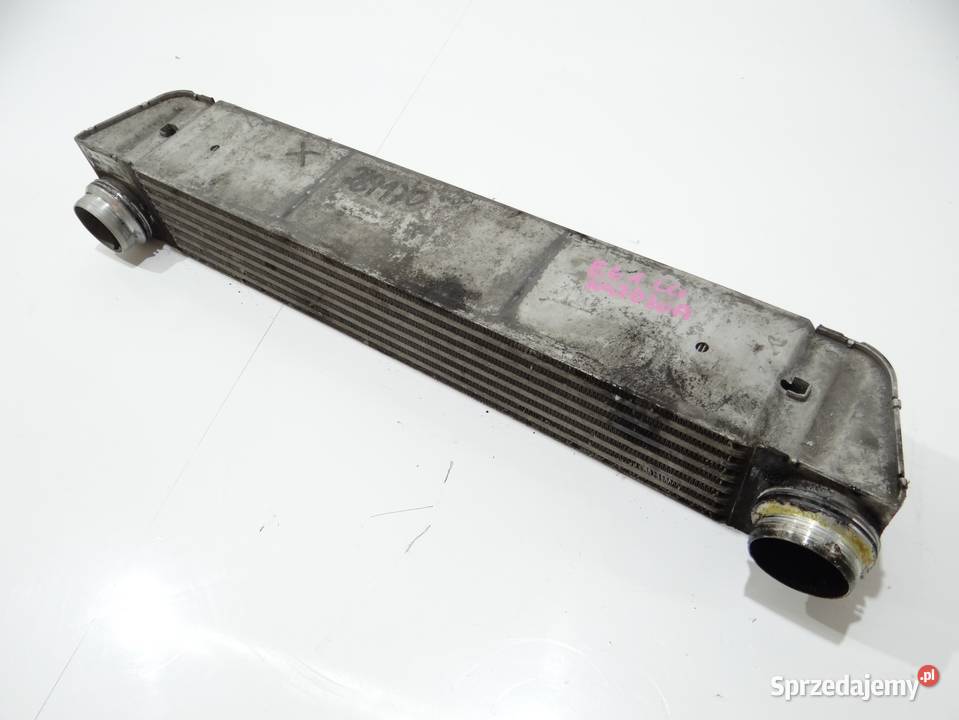 CHŁODNICA INTERCOOLERA BMW E60 E61 LCI 306D3