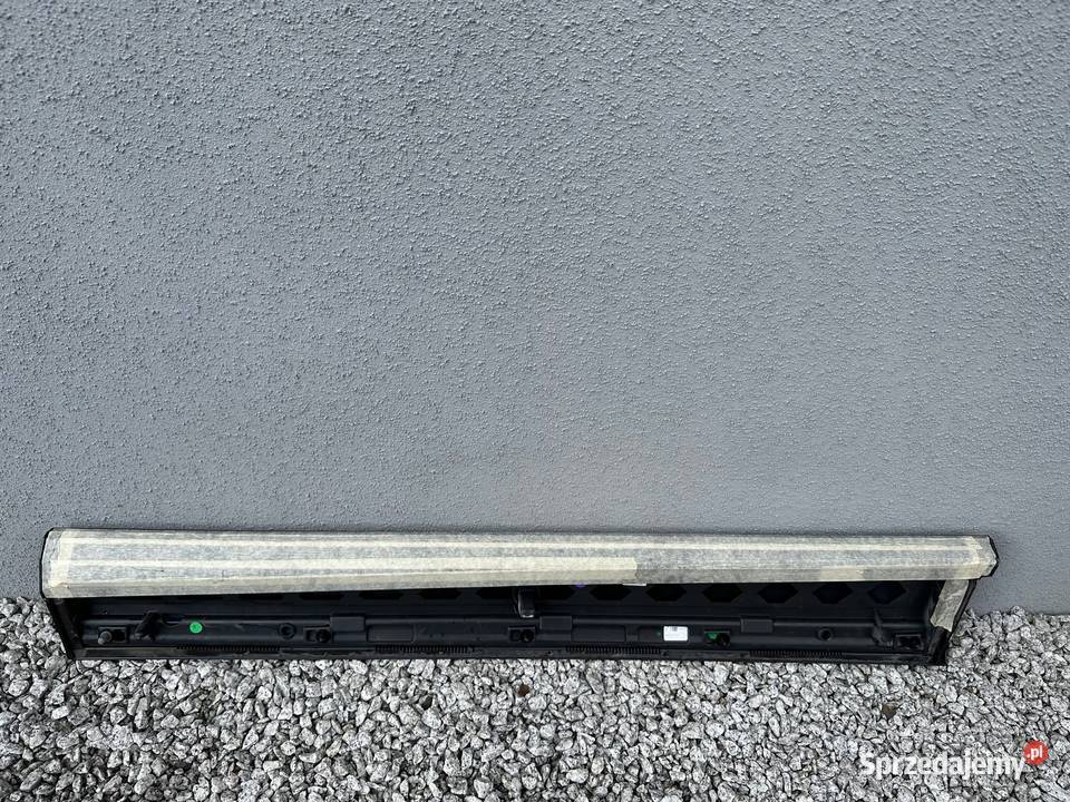 Audi Q8 OE 4M8853959B listwa drzwi lewy przód listwy boczne Karoseria Mirsk sprzedam