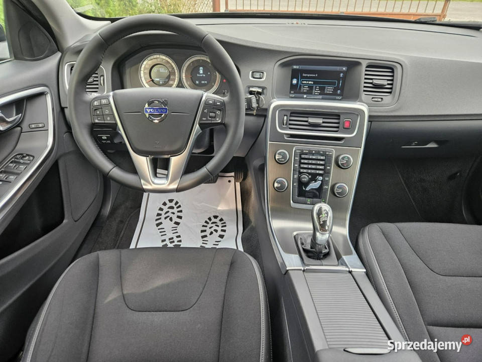 Volvo V60 20 diesel 5 cylindrów Pełna Historia 4/5 Opoczno sprzedam