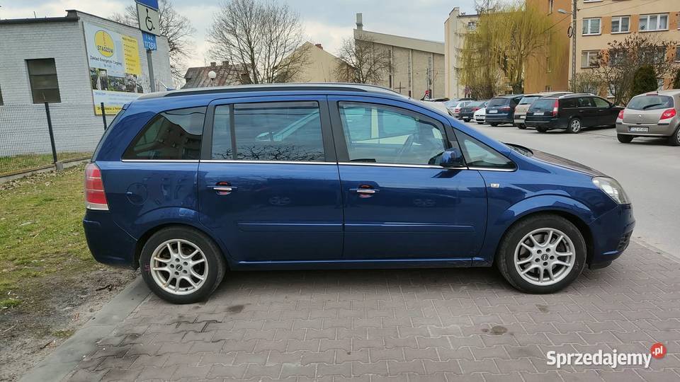 OPEL ZAFIRA B Staszów