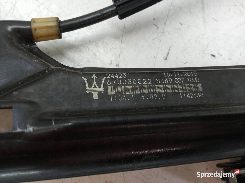 MECHANIZM SZYBY PRAWY TYŁ 670030022 Maserati świętokrzyskie