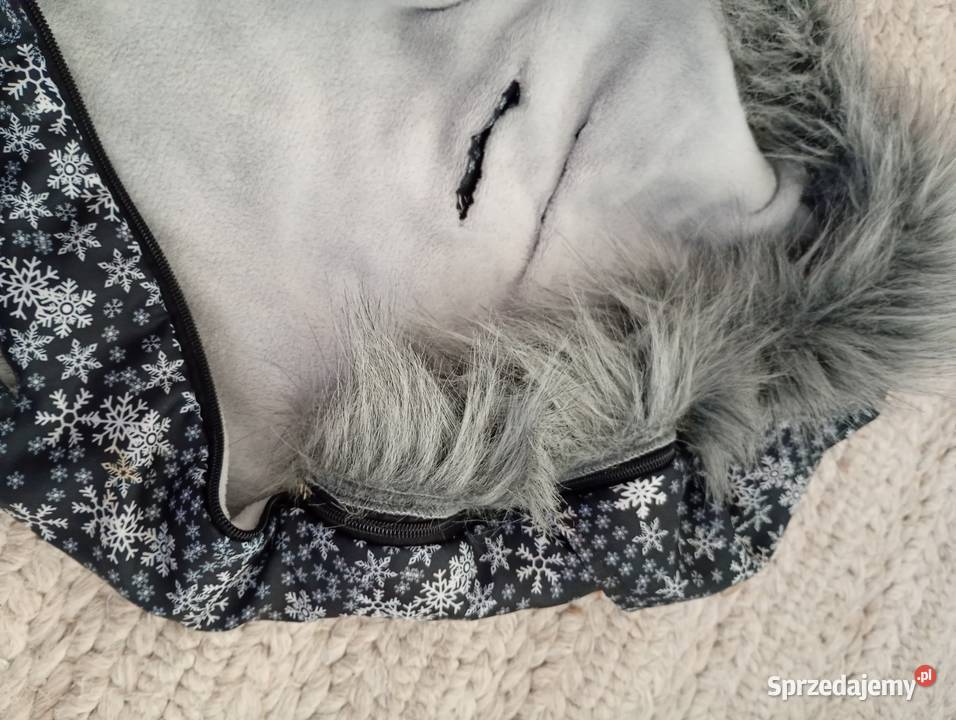 Śpiworek zimowy BabyMam śnieżynki futerko 80