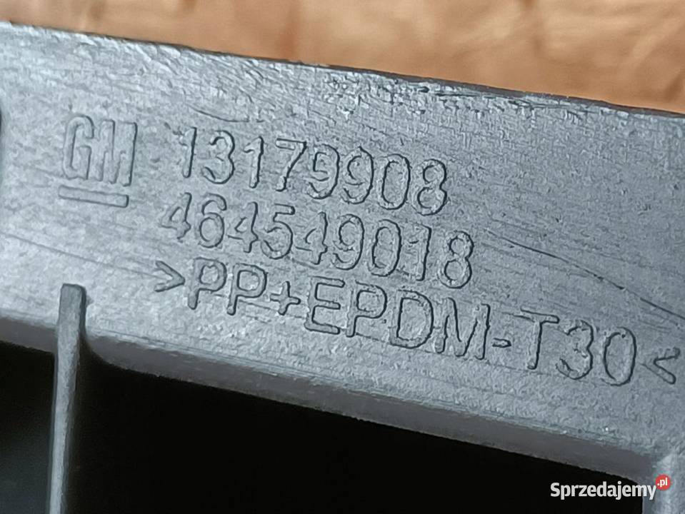 OPEL CORSA D ŚLIZG MOCOWANIE ZDERZAK TYŁ Pleszew sprzedam