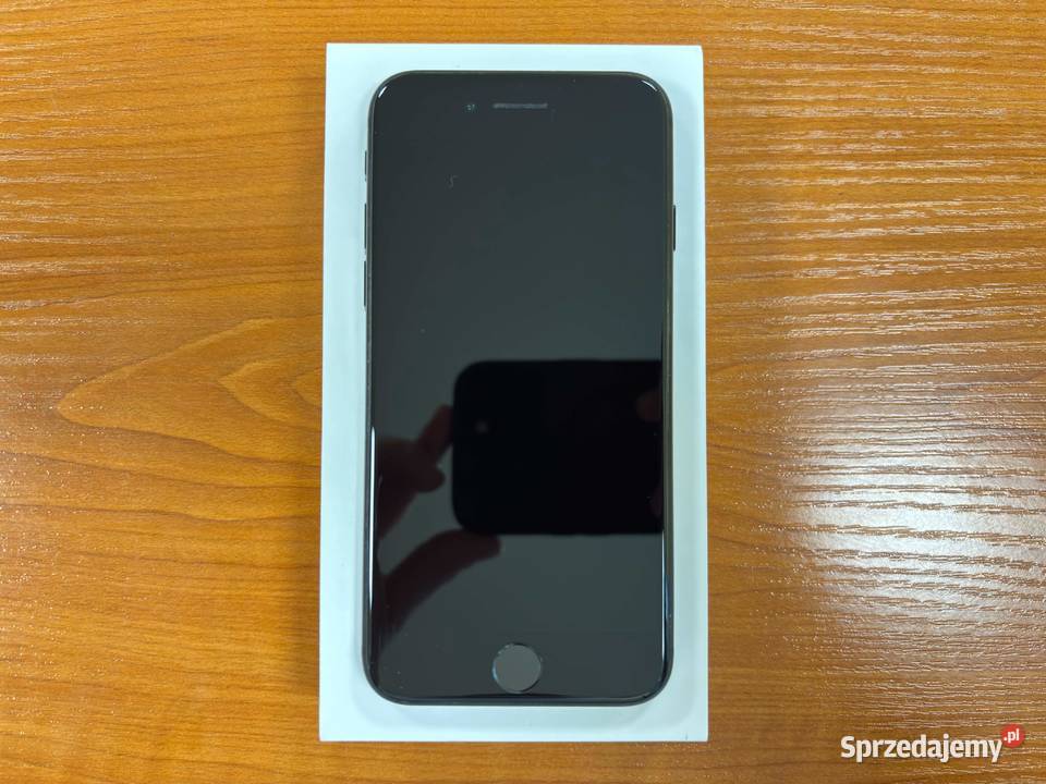 iPhone SE 2020 64GB LTE Czarny Bez Blokad