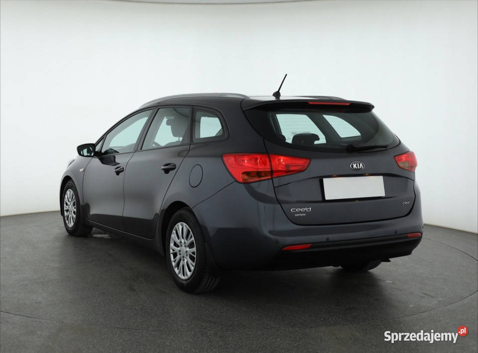 Kia Ceed 16 CRDi 4/5