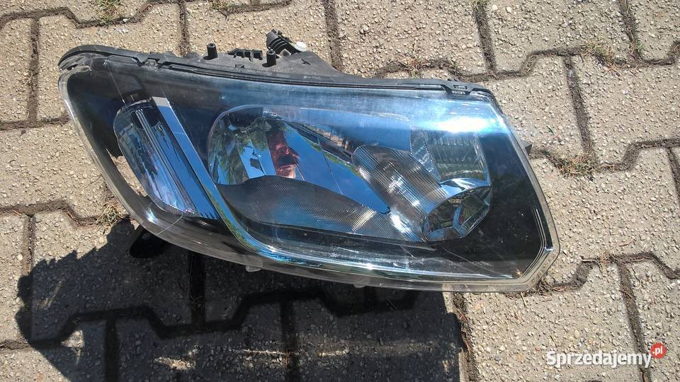 Dacia sanderostepwaylift lampa pt 265509530r śląskie Cieszyn sprzedam