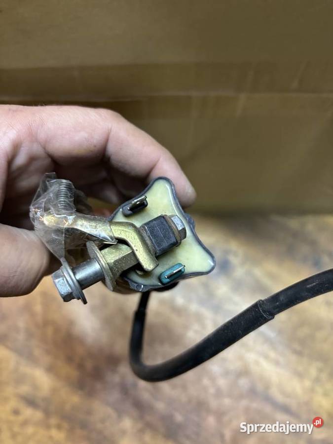 Sprzedam cewkę zapłonową Honda CBR 900 sc2833
