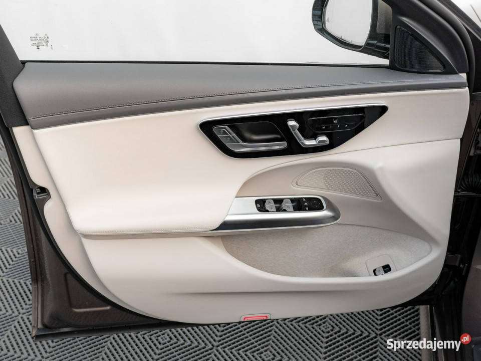 Mercedes E 220 E220d 4MATIC Szklany Dach Ambient Gdańsk