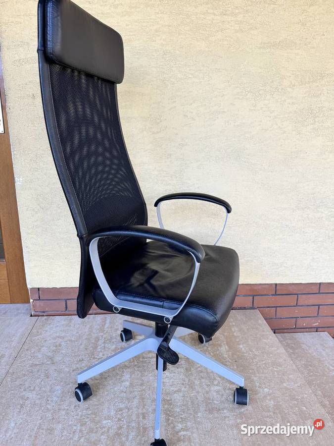 Fotel ergonomiczny biurowy Markus Ikea skóra Sulbiny