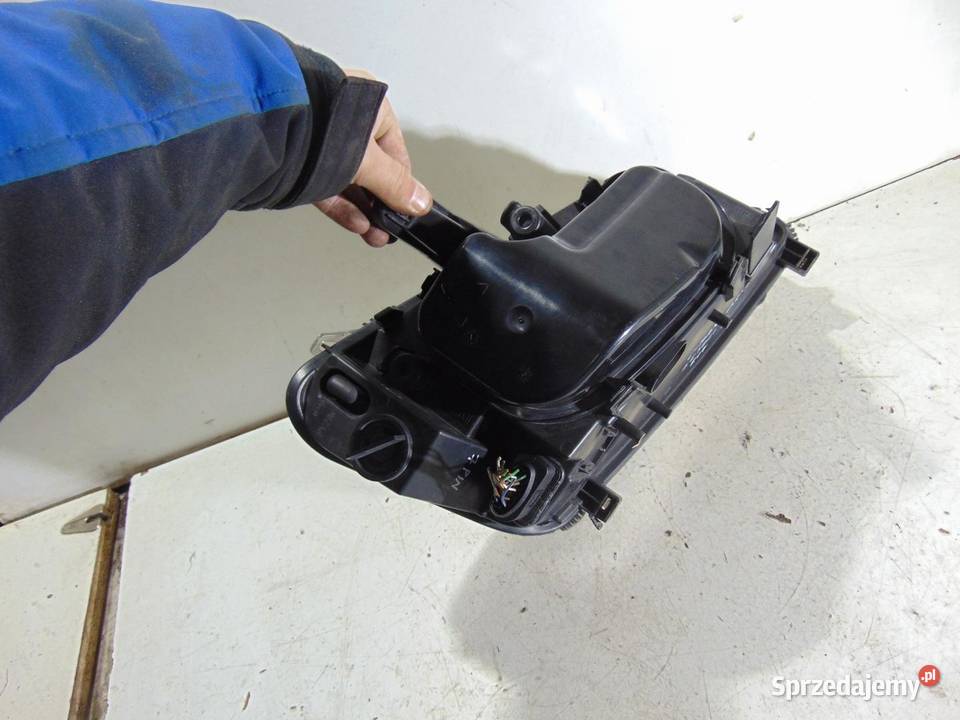 LAMPA LEWA PRZEDNIA PRZÓD FORD C MK1