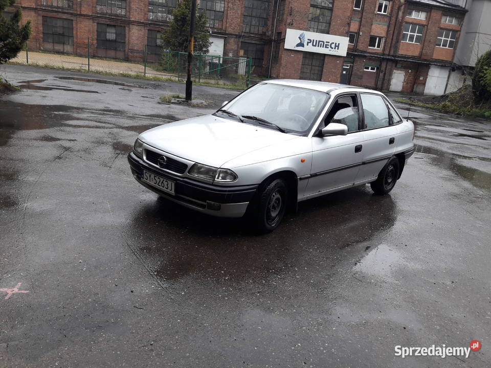 Opel astra 16 kat Rok produkcji 1999