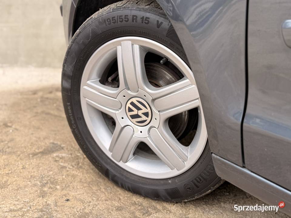 VW Polo 14 80 2007 Klimatronic tempomat PDC hak radio Będzin