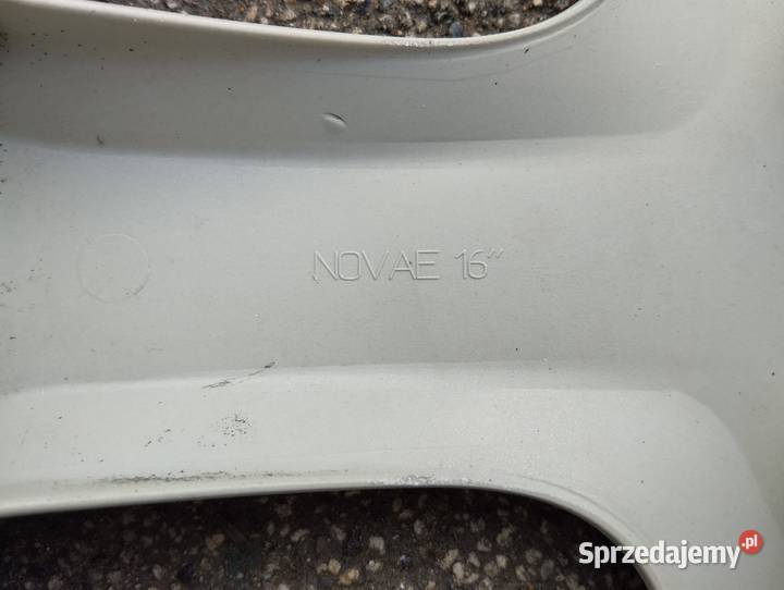 Kołpak Peugeot 16 9646604080 Novae sztukę Kamieniec