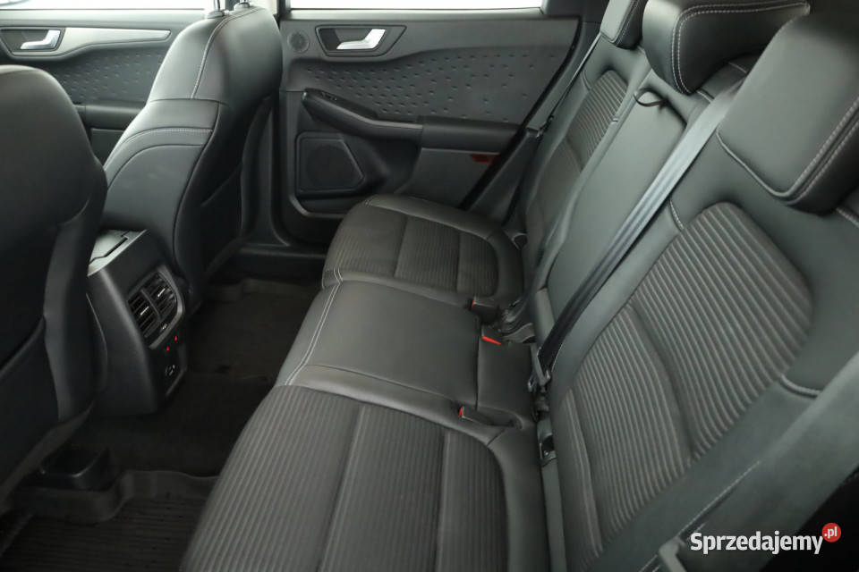 Ford Kuga 15 EcoBoost Ford sprzedam