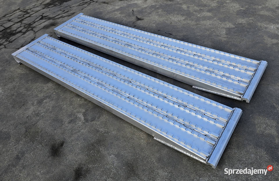 Najazdy aluminiowe 11 ton 2400x450x90mm