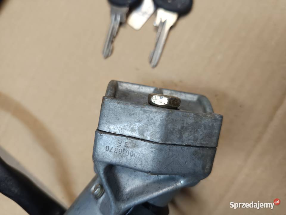 Stacyjka FIAT 126P NOWY Łańcut