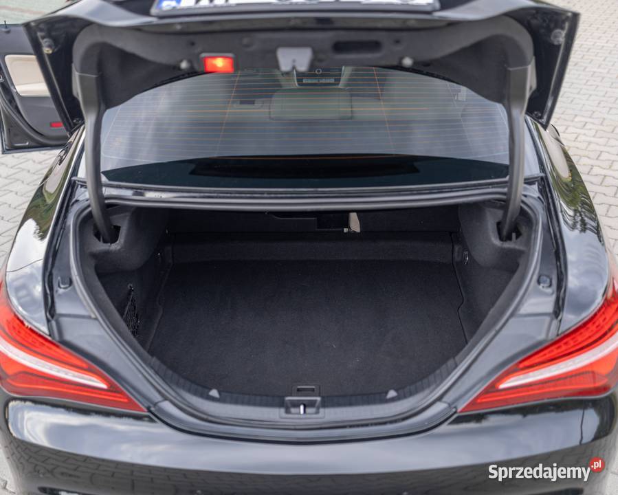 MercedesBenz CLA250 4matic Panorama Ambiente gniazdo USB