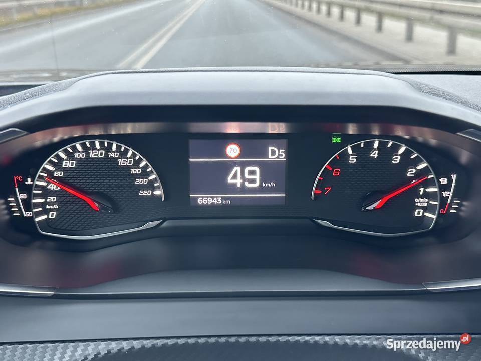 Peugeot 2008 II ALLURE TURBO 131 AUTOMAT 8biegów kurtyny powietrzne łódzkie Zduńska Wola